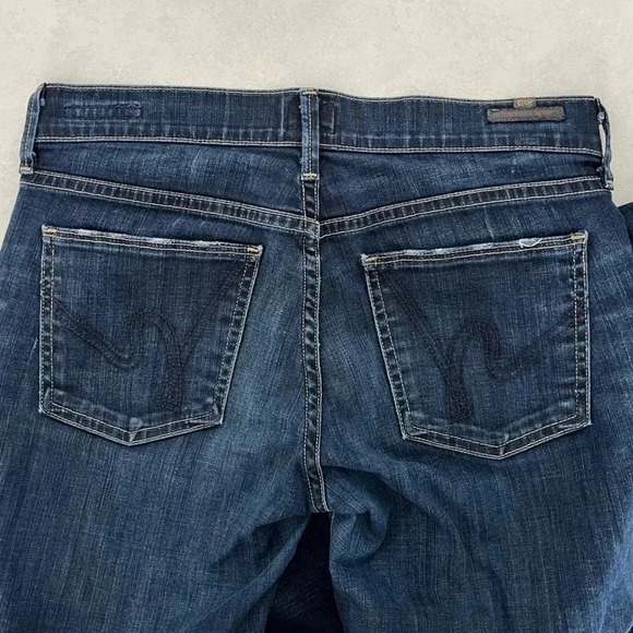 Citizens of Humanity/ Ava low rise/ Straight  leg/ Approx. Size US 6 - Picture 3 of 11
